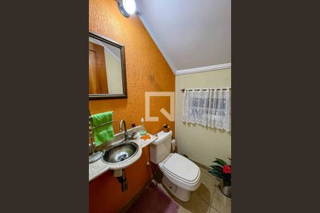 Casa à venda com 260m², 3 quartos e 5 vagasBanheiro