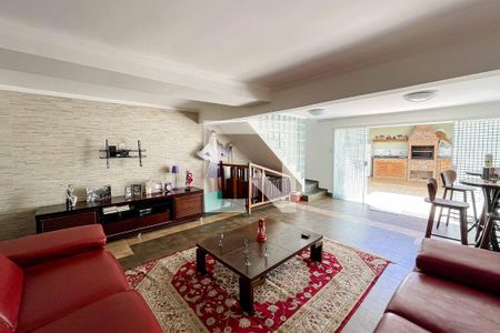 Casa à venda com 260m², 3 quartos e 5 vagasÁrea comum