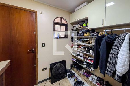 Casa à venda com 260m², 3 quartos e 5 vagasQuarto de Serviço