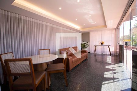 Apartamento para alugar com 115m², 2 quartos e 1 vaga Apartamento para alugar com 115m², 2 quartos e 1 vagaHall de entrada