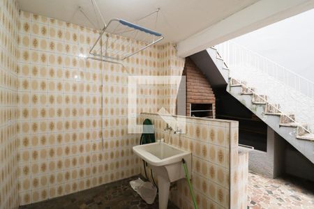 Casa para alugar com 220m², 4 quartos e 4 vagasÁrea de Serviço
