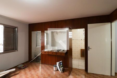 Casa para alugar com 220m², 4 quartos e 4 vagasSuíte
