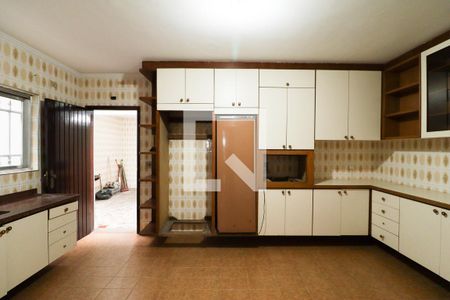 Casa para alugar com 220m², 4 quartos e 4 vagasCozinha