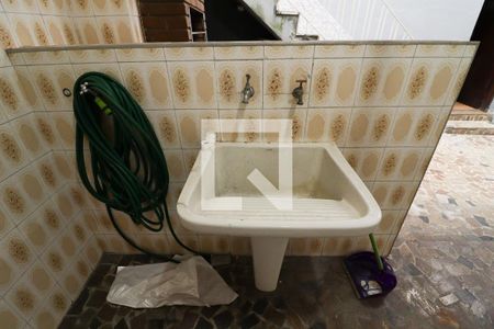 Casa para alugar com 220m², 4 quartos e 4 vagasÁrea de Serviço