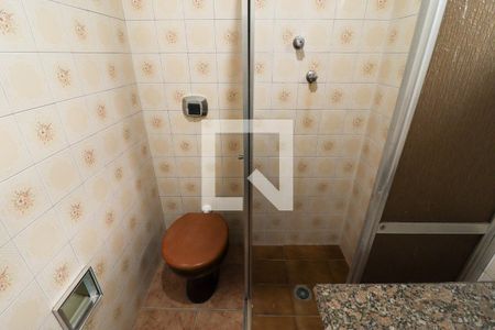 Casa para alugar com 220m², 4 quartos e 4 vagasBanheiro Social