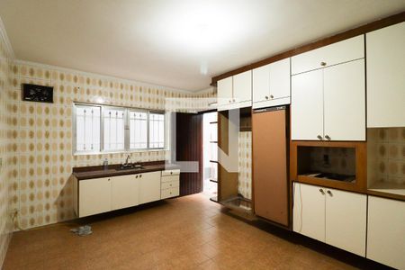 Casa para alugar com 220m², 4 quartos e 4 vagasCozinha