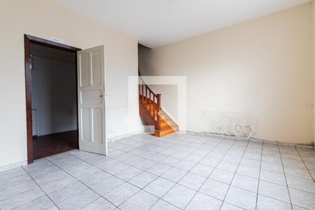 Sala de casa à venda com 5 quartos, 210m² em Vila Gomes Cardim, São Paulo