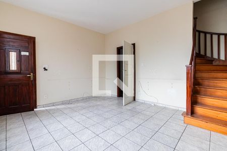 Sala de casa à venda com 5 quartos, 210m² em Vila Gomes Cardim, São Paulo