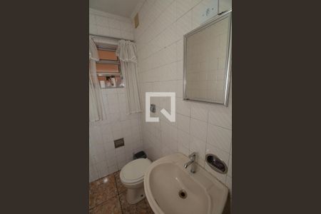 Lavabo da Sala de casa à venda com 4 quartos, 120m² em Vila Tolstoi, São Paulo