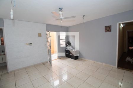 Casa à venda com 120m², 4 quartos e 2 vagasSuite 2