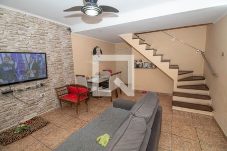 Sala de casa à venda com 4 quartos, 120m² em Vila Tolstoi, São Paulo