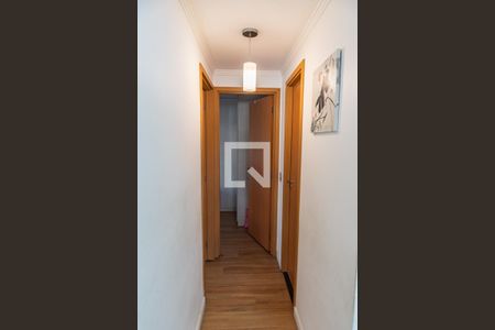 Apartamento à venda com 105m², 2 quartos e 2 vagasCorredor