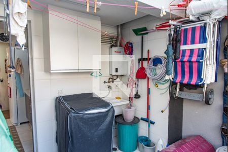 Apartamento à venda com 105m², 2 quartos e 2 vagasÁrea de serviço