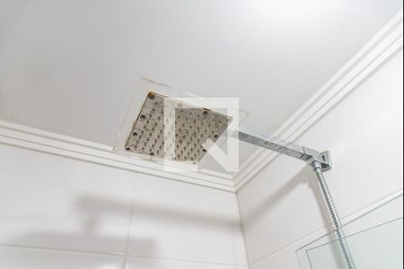 Apartamento à venda com 105m², 2 quartos e 2 vagasBanheiro da suíte