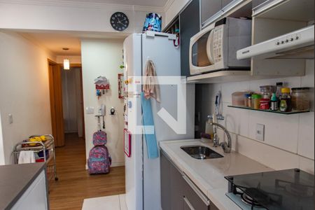 Apartamento à venda com 105m², 2 quartos e 2 vagasCozinha