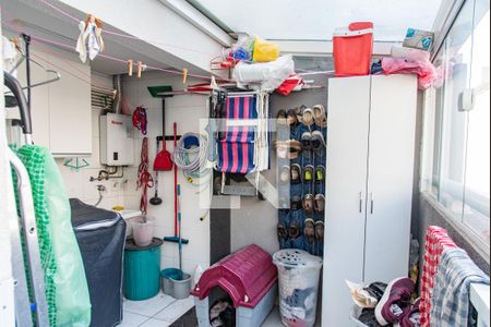 Apartamento à venda com 105m², 2 quartos e 2 vagasÁrea de serviço