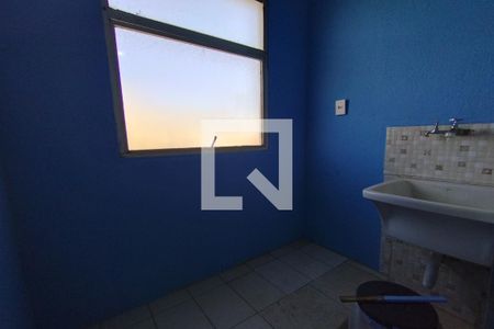 Apartamento para alugar com 65m², 2 quartos e 1 vagaÁrea de Serviço