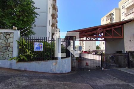 Apartamento para alugar com 65m², 2 quartos e 1 vagaFachada