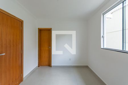 Casa à venda com 90m², 3 quartos e 1 vaga Casa à venda com 90m², 3 quartos e 1 vagaSuíte