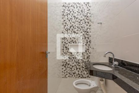 Casa à venda com 90m², 3 quartos e 1 vaga Casa à venda com 90m², 3 quartos e 1 vagaBanheiro social