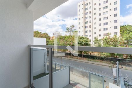 Casa à venda com 90m², 3 quartos e 1 vaga Casa à venda com 90m², 3 quartos e 1 vagaQuarto 2 - Varanda