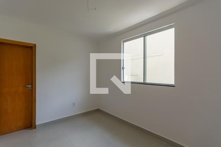 Casa à venda com 90m², 3 quartos e 1 vaga Casa à venda com 90m², 3 quartos e 1 vagaSuíte