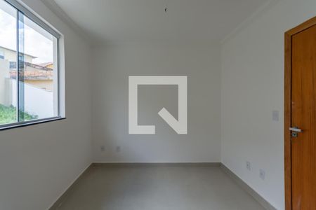 Casa à venda com 90m², 3 quartos e 1 vaga Casa à venda com 90m², 3 quartos e 1 vagaSuíte