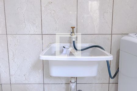 Casa à venda com 280m², 5 quartos e 2 vagasÁrea de serviço (Casa 2)