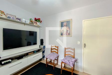 Sala de casa à venda com 5 quartos, 280m² em Vila Prudente, São Paulo