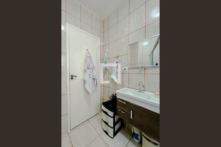 Casa à venda com 280m², 5 quartos e 2 vagasBanheiro