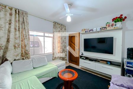 Sala de casa à venda com 5 quartos, 280m² em Vila Prudente, São Paulo