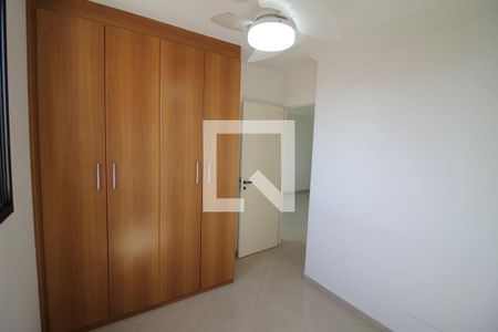 Quarto 2 de apartamento para alugar com 2 quartos, 50m² em Vila Bertioga, São Paulo