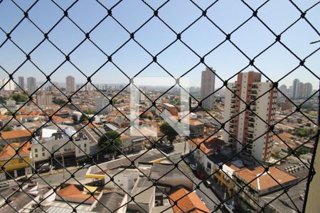 Vista Quarto 2 de apartamento para alugar com 2 quartos, 50m² em Vila Bertioga, São Paulo