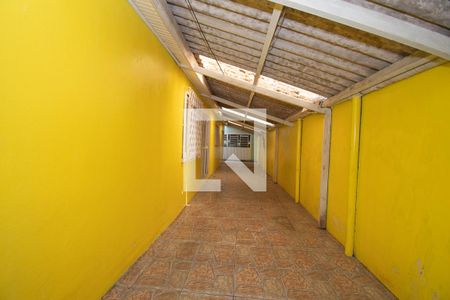 Casa à venda com 250m², 3 quartos e 4 vagas Casa à venda com 250m², 3 quartos e 4 vagasgaragem
