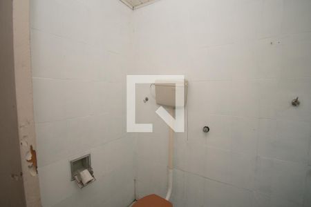 Casa à venda com 250m², 3 quartos e 4 vagas Casa à venda com 250m², 3 quartos e 4 vagasbanheiro