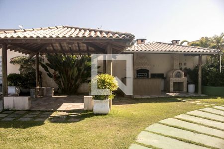 Casa de condomínio para alugar com 200m², 4 quartos e 4 vagas Casa de condomínio para alugar com 200m², 4 quartos e 4 vagasÁrea comum - Churrasqueira