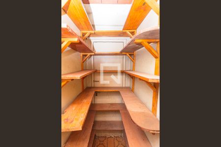 Apartamento à venda com 61m², 3 quartos e sem vaga Apartamento à venda com 61m², 3 quartos e sem vagaDespensa da Área de Serviço