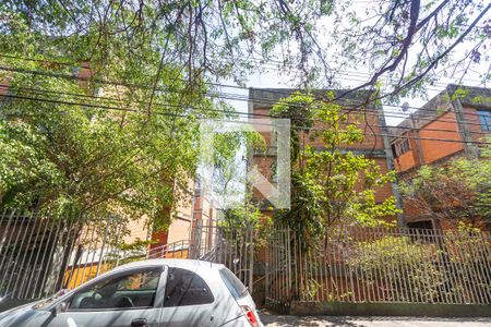 Apartamento à venda com 61m², 3 quartos e sem vaga Apartamento à venda com 61m², 3 quartos e sem vagaFachada