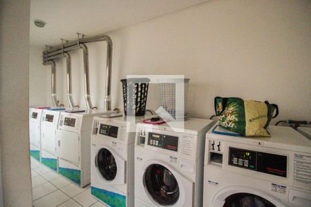 Apartamento à venda com 24m², 1 quarto e sem vagaÁrea comum - Lavanderia