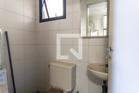 Apartamento à venda com 186m², 4 quartos e 3 vagasBanheiro de Serviço