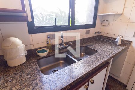 Apartamento à venda com 186m², 4 quartos e 3 vagasCozinha