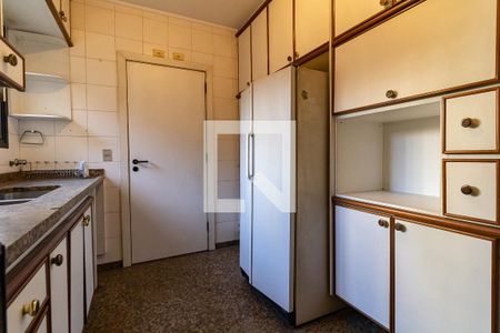 Apartamento à venda com 186m², 4 quartos e 3 vagasCozinha