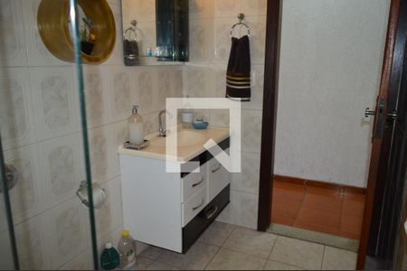 Casa à venda com 708m², 3 quartos e 3 vagasBanheiro Social