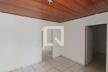 Casa para alugar com 70m², 3 quartos e 1 vaga Casa para alugar com 70m², 3 quartos e 1 vagaSala