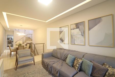 Sala de casa à venda com 3 quartos, 129m² em Jardim Paraíso, São Paulo