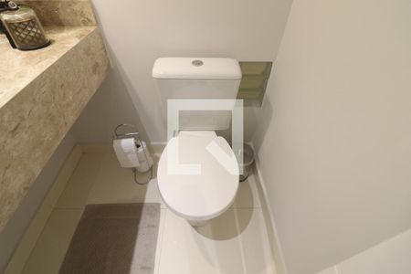 Casa à venda com 129m², 3 quartos e 5 vagasLavabo