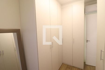 Casa à venda com 129m², 3 quartos e 5 vagasQuarto 2