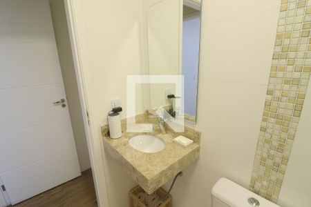 Casa à venda com 129m², 3 quartos e 5 vagasBanheiro Quarto 1