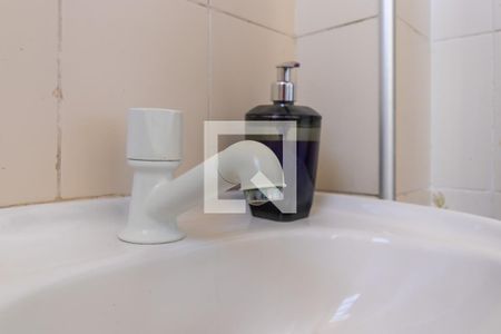 Apartamento à venda com 130m², 2 quartos e sem vaga Apartamento à venda com 130m², 2 quartos e sem vagaBanheiro de serviço