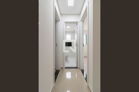 Corredor de apartamento para alugar com 2 quartos, 106m² em Vila Gilda, Santo André